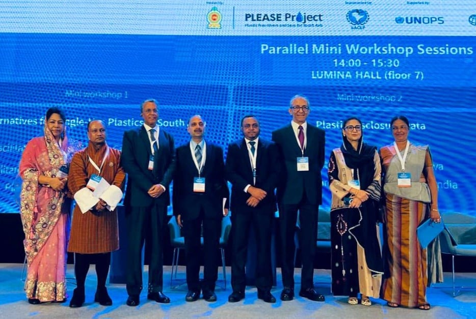 প্লাস্টিক দূষণ রোধে দক্ষিণ এশীয় ঐক্যের ডাক দিলো বাংলাদেশ